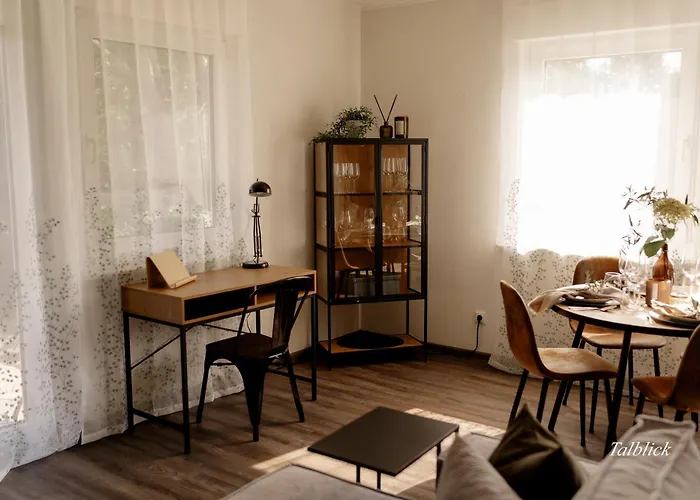 Lieblingsplatz By Julia & Tom كيسيلسدورف